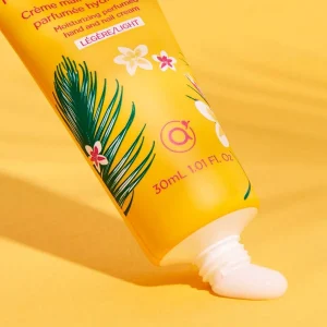 Adopt Fleur De Tiare^ Moisturising